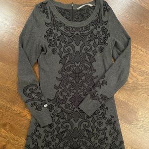Athlete M Medium Sweater Dress Gray Damask